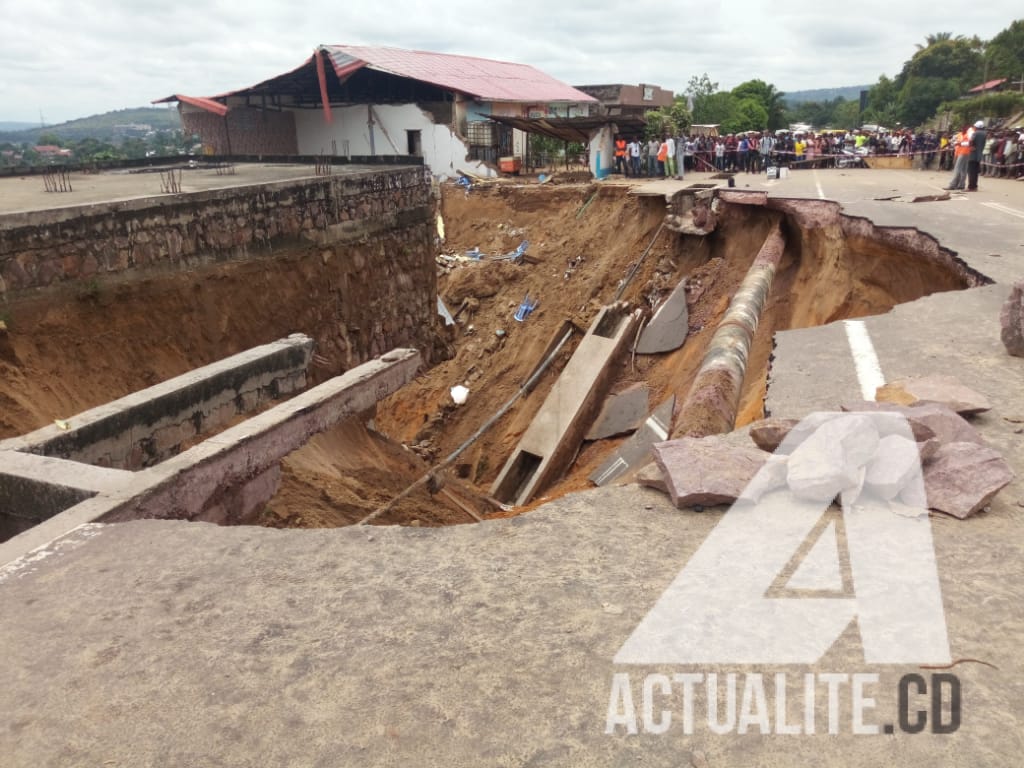 La RN1 s'éffrondre ne partie 