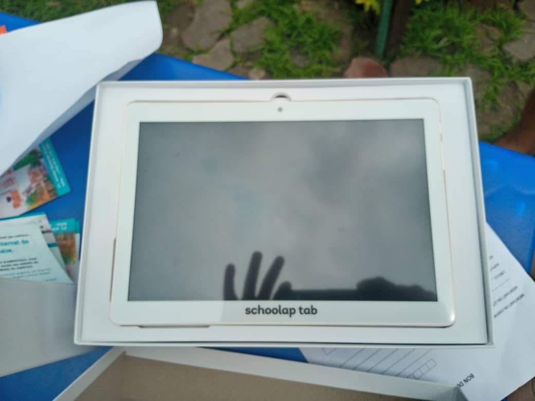 Tablette Schoolap Molakisi. Ph. Droits tiers.