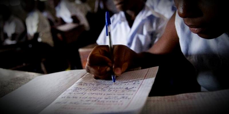 Une élève dans une salle de classe le 7 septembre 2016 à Kinshasa  AFP 