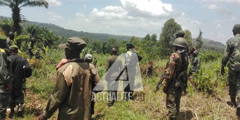 Les FARDC en patrouille dans la périphérie de Beni après des affrontements avec des miliciens Mai-Mai ce lundi 22 octobre 2018 (Photo Yassin Kombi/ACTUALITE.CD)