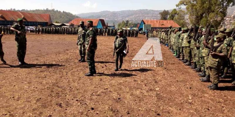 Parade de l'armée au camp Saio dans la ville de Bukavu