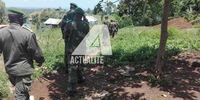 Une patrouille des FARDC dans un quartier périphérique de la ville de Beni