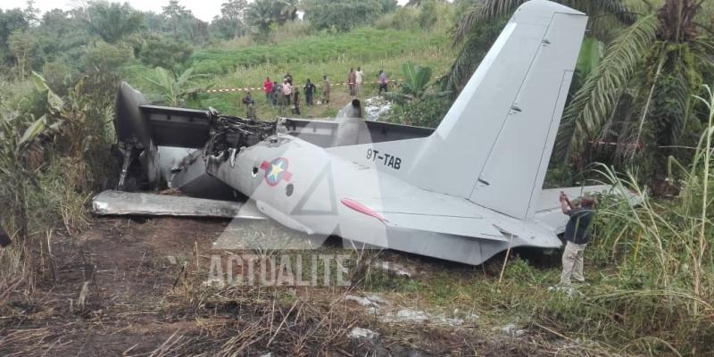 Crash d'un aéronef de l'armée à l'aéroport de Beni/Ph Yassin Kombi ACTUALITE.CD