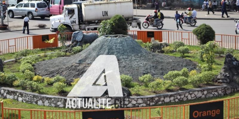 Le rond-point Signers sculpté à l'image du volcan Nyiragongo/Ph Ley Uwera ACTUALITE.CD