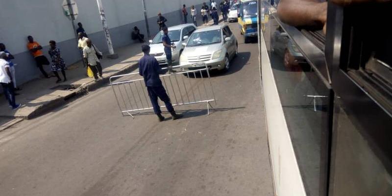 checkpoint de la Police à Kinshasa 