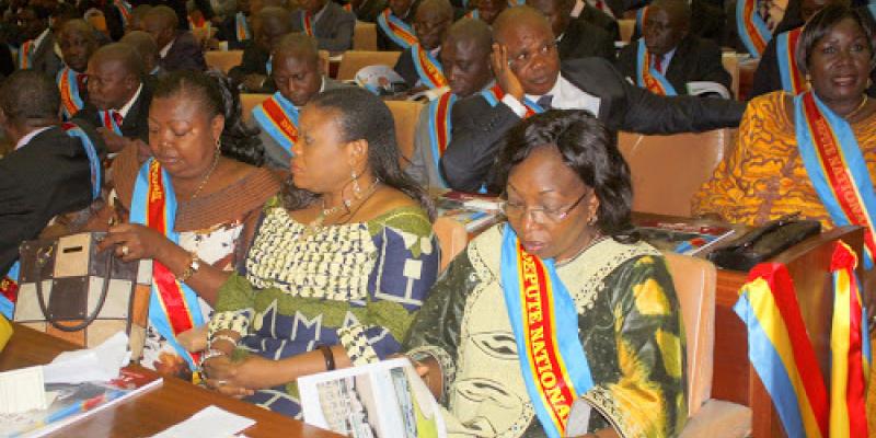 Femmes à l'assemblée nationale. Photo Radio Okapi