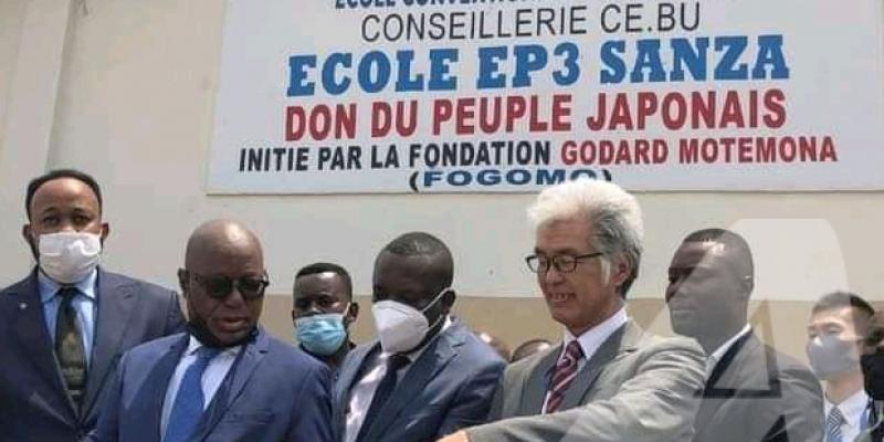 Cérémonie d'inauguration du nouveau bâtiment de l'EP3 Sanza, don de l'ambassade du Japon. Ph. ACTUALITE.CD.