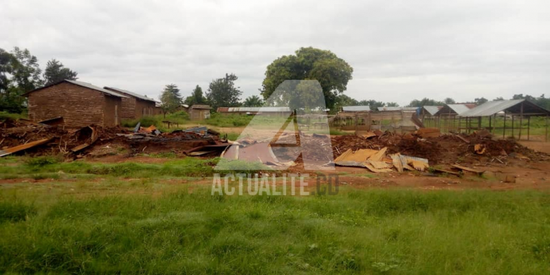 Des maisons détruites au village Masuku à Beni lors d'une attaque ADF/Ph ACTUALITE.CD