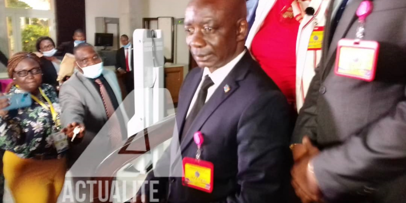 Justin Bitakwira après consultations au Palais de la Nation/Ph ACTUALITE.CD