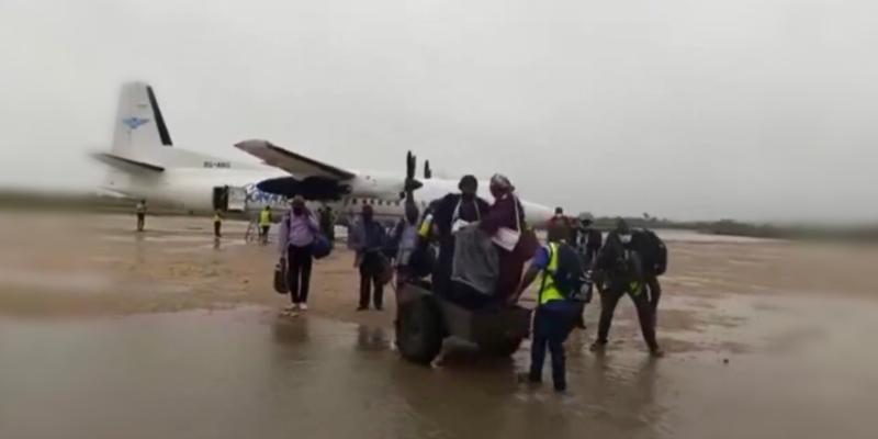 Piste inondée de l’aéroport de Lodja 