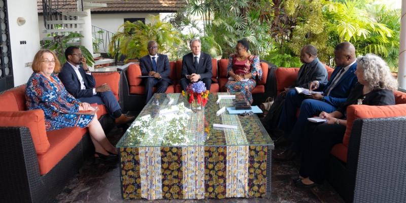 Antony Blinken avec les activistes congolais 