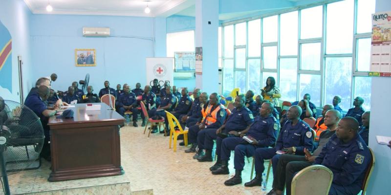 Les officiers de la Police à l’atelier du CICR 