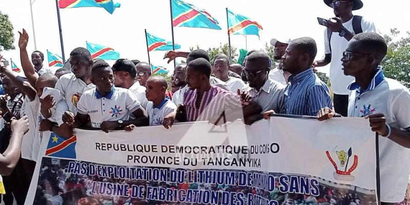 Les jeunes de Kalemie en pleine marche pacifique 