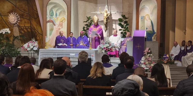 Cardinal Ambongo, prenant possession de Saint Gabriel Archange, l'église de son titre cardinalice