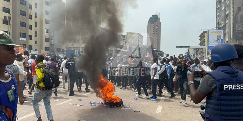 Manifestation de l'opposition 