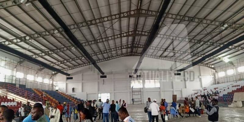 Gymnase construit au stade des Martyrs 