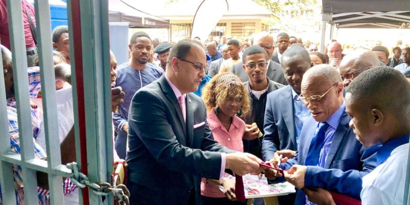 Slim Khalbous, recteur de l'AUF et Jean-Marie Kayembe, recteur de l'UNIKIN à la cérémonie d'ouverture du CEF et du campus numérique à l'UNIKIN