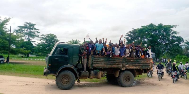 Les jeunes étudiants de Goma en partance pour Kisangani 