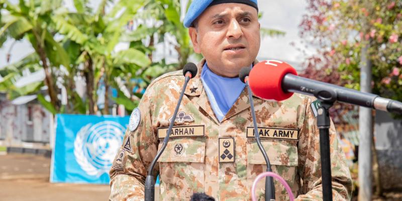 Ahmad Farhan Qureshi, Commandant du contingent pakistanais