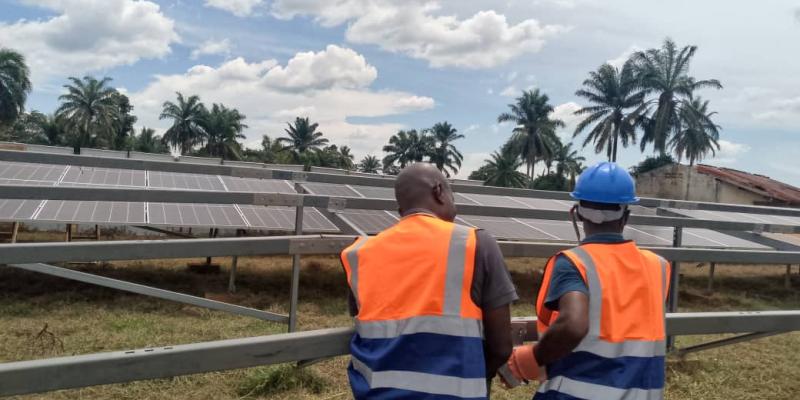 Les travaux d’électrification à Ngandajika