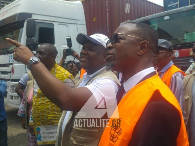 Corneille Nangaa à la reception des machines à voter à Matadi (Ph. ACTUALITE.CD)