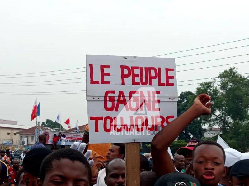 Les militants de l'opposition lors du meeting à Kinshasa