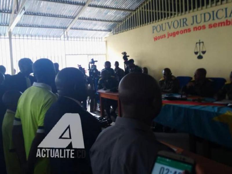 Salle d'audience où se tient le procès de l'ancien chef de guerre Tabo Taberi Cheka au camp militaire de Katindo à Goma / Ph . Jonathan Kombi / ACTUALITE.CD