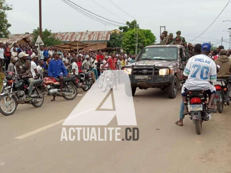 Manifestation de la population de Kindu contre l'insécurité, les militaires commandos déployés pour maintenir l'ordre.