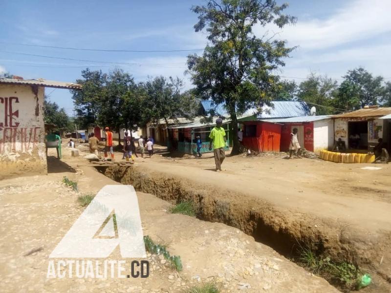 Une avenue de la cité de Baraka dans le territoire de Fizi/Ph Lubunga Lavoix