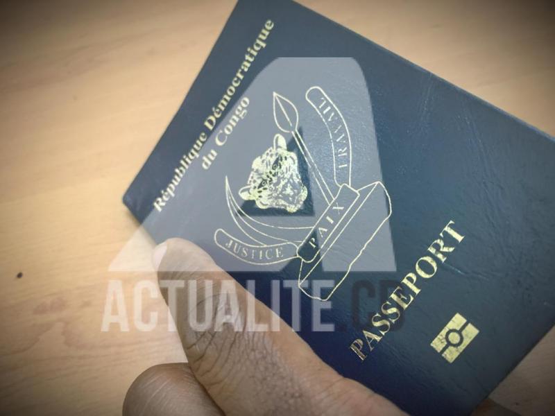 Passeport congolais en vigueur. Ph. ACTUALITE.CD