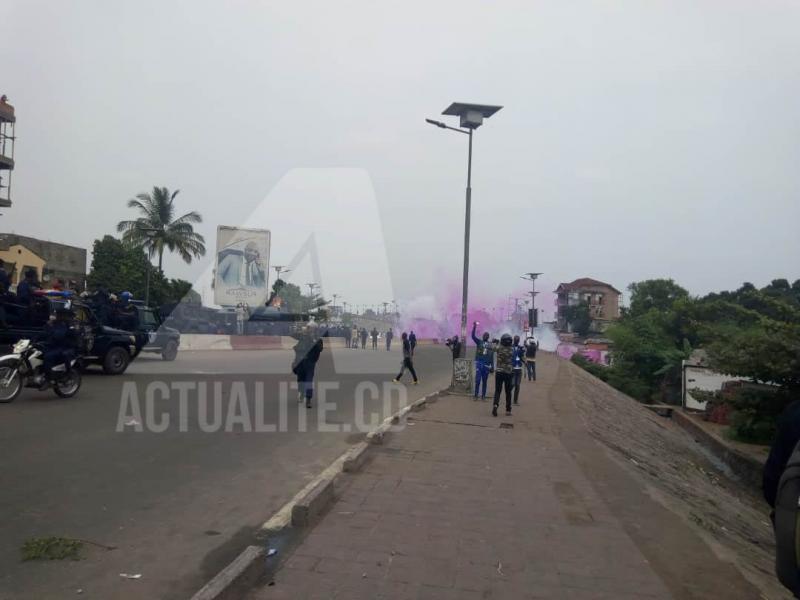 Illustration. Gaz lacrymogène usé par la police pour disperser une manifestation politique à Kinshasa/Ph ACTUALITE.CD