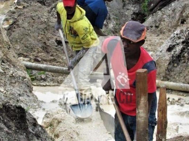 Des mineurs dans une carrière d'exploitation de coltan à Masisi/Ph ACTUALITE.CD