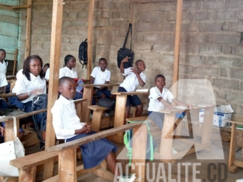 Un enseignant dans une école à Beni/Ph. ACTUALITE.CD