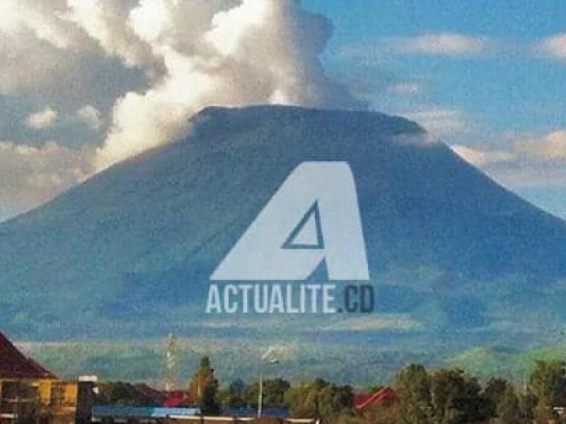 Une vue du volcan Nyiragongo à partir de la ville de Goma/Ph ACTUALITE.CD