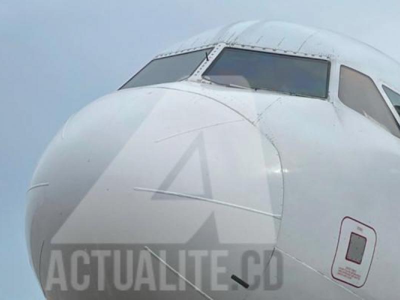 RDC : « que le client qui paie 150$ ait droit à au moins 30Kg », la société civile s’exprime sur le coût des billets d’avions 