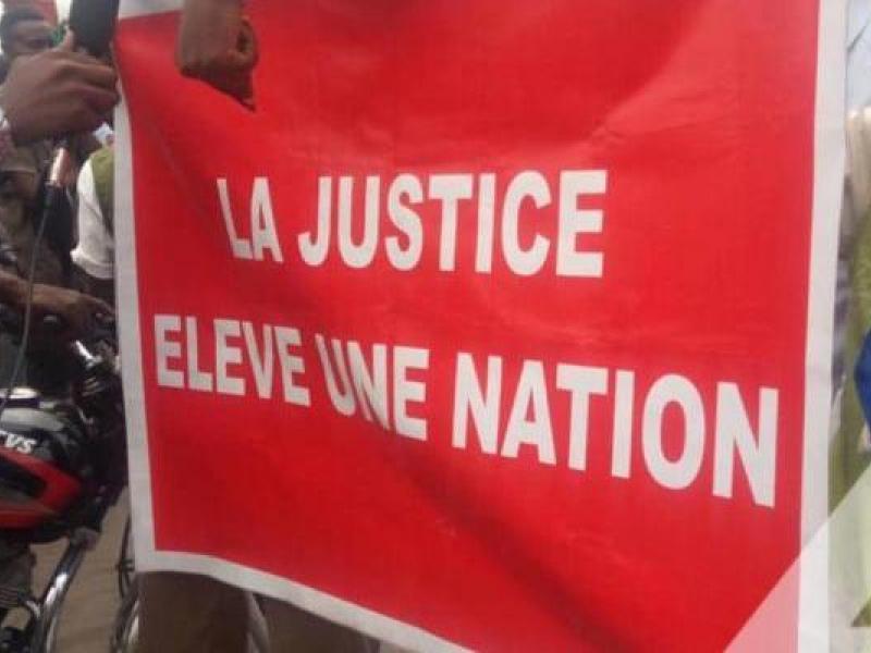 Justice élève une nation