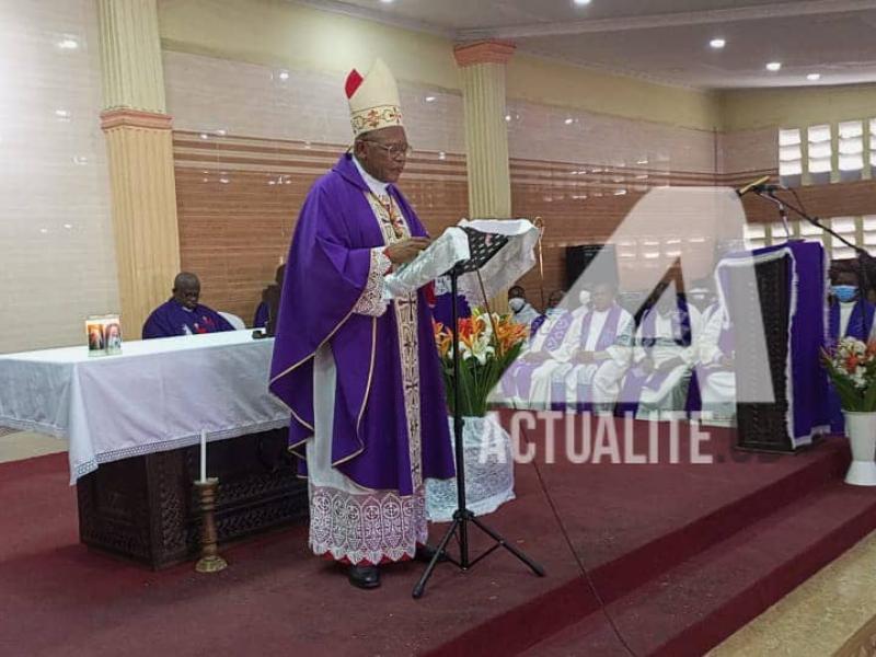 Le Cardinal Ambongo célèbre une messe de suffrage en mémoire des victimes de l'incident de Matadi Kibala