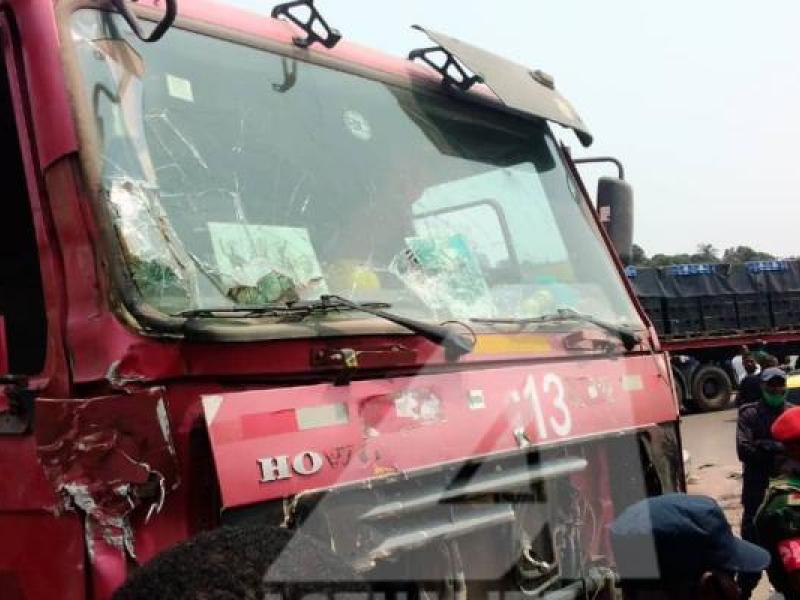 Accident d'un camion à Mont Ngafula