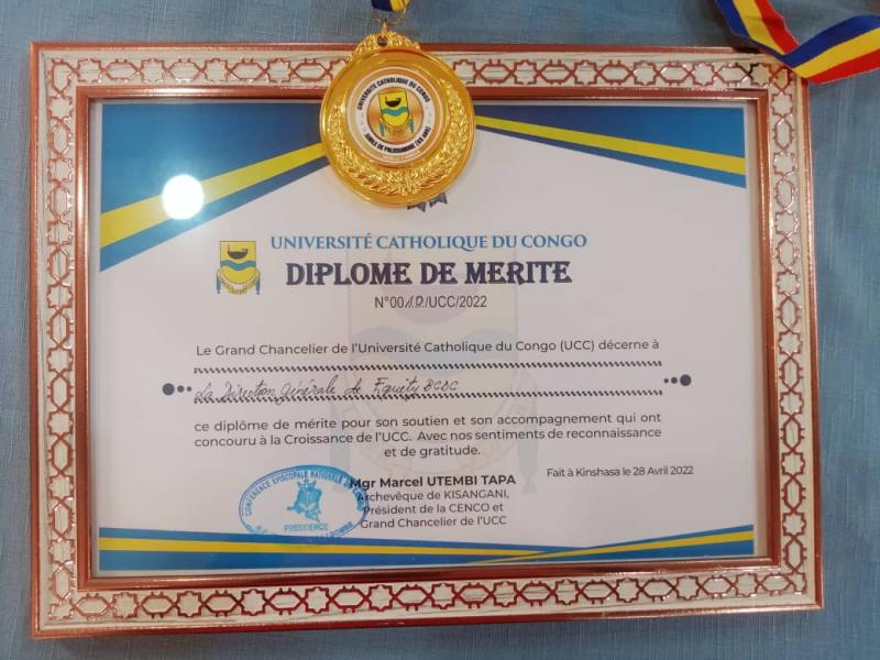 Diplôme de décerné à l'UCC 