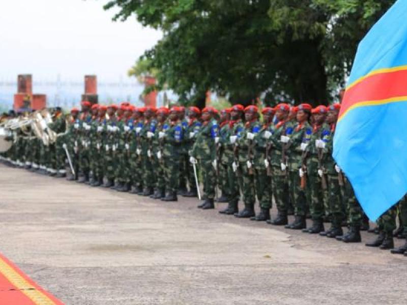 Tshisekedi devant les FARDC