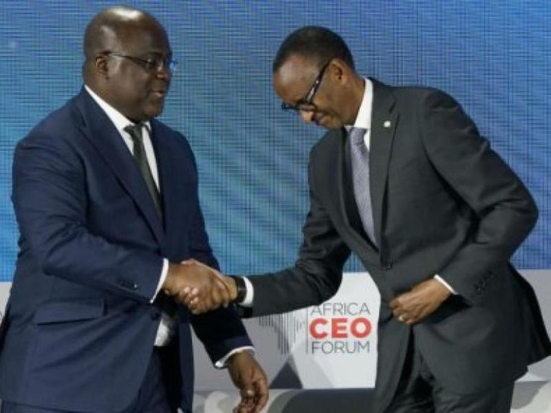  Poignée de main entre Félix Tshisekedi et Paul Kagame. Photo droits des tiers Poignée de main entre Félix Tshisekedi et Paul Kagame