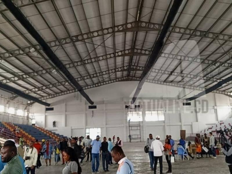 Gymnase construit au stade des Martyrs 