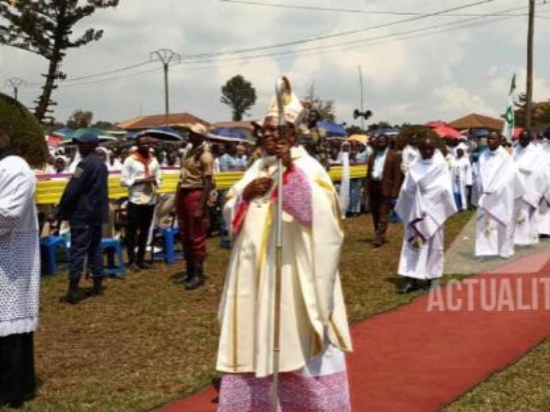 Fridolin cardinal Ambongo à la célébration de 25 ans d'épiscopat de Mgr Sikuli Paluku à Butembo 