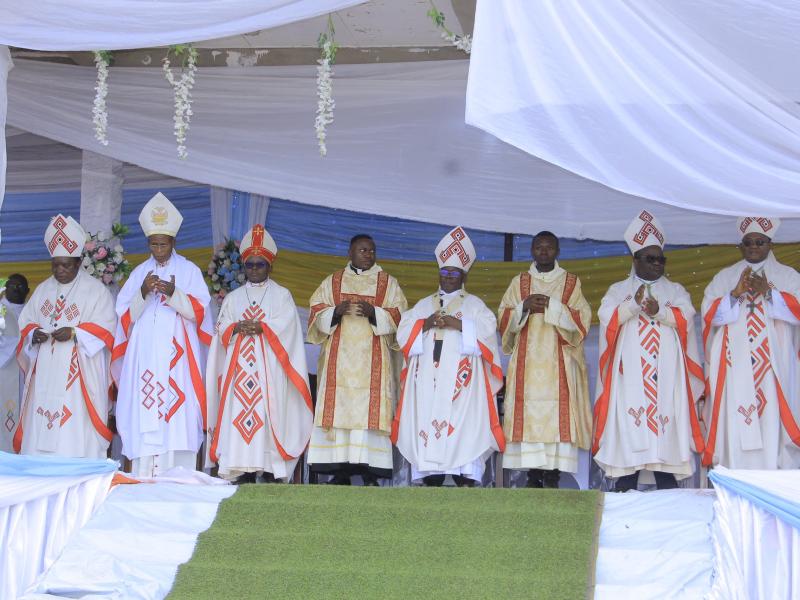 Les évêques catholiques de l'assemblée épiscopale provinciale de Bukavu lors d'une célébration eucharistique à Butembo