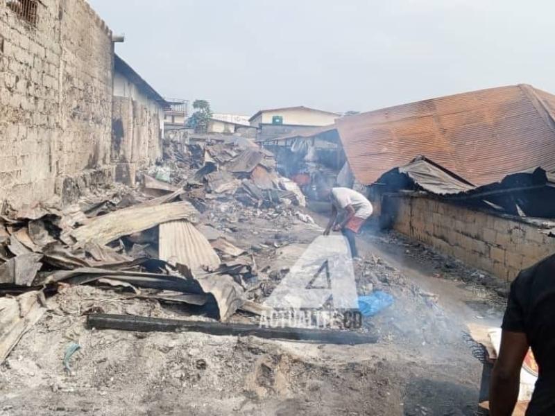 Le marché municipal de Matete incendié 