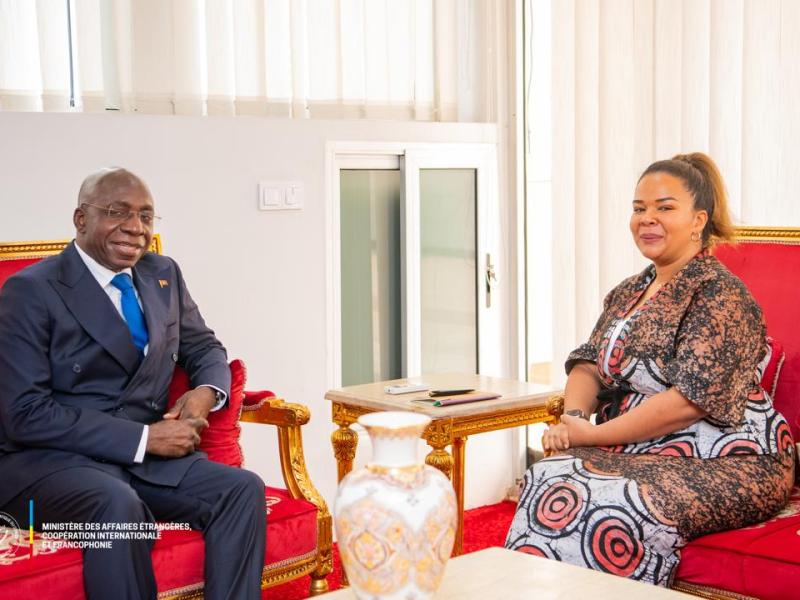 Tete António, ministre Angolais des Relations extérieures et Thérèse Kayikwamba Wagner Ministre d'État, ministre des Affaires Étrangères, Coopération Internationale et Francophonie