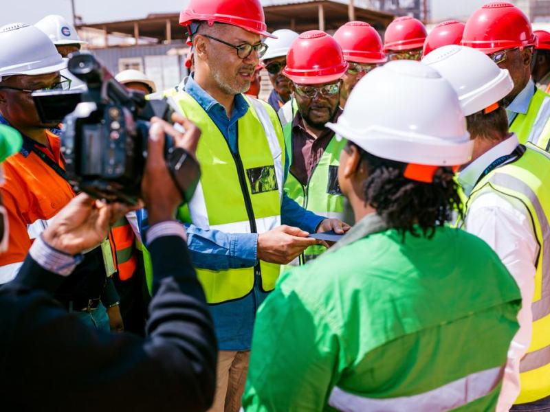 Le ministre des mines en visite sur le site de la compagnie Metalkol SA